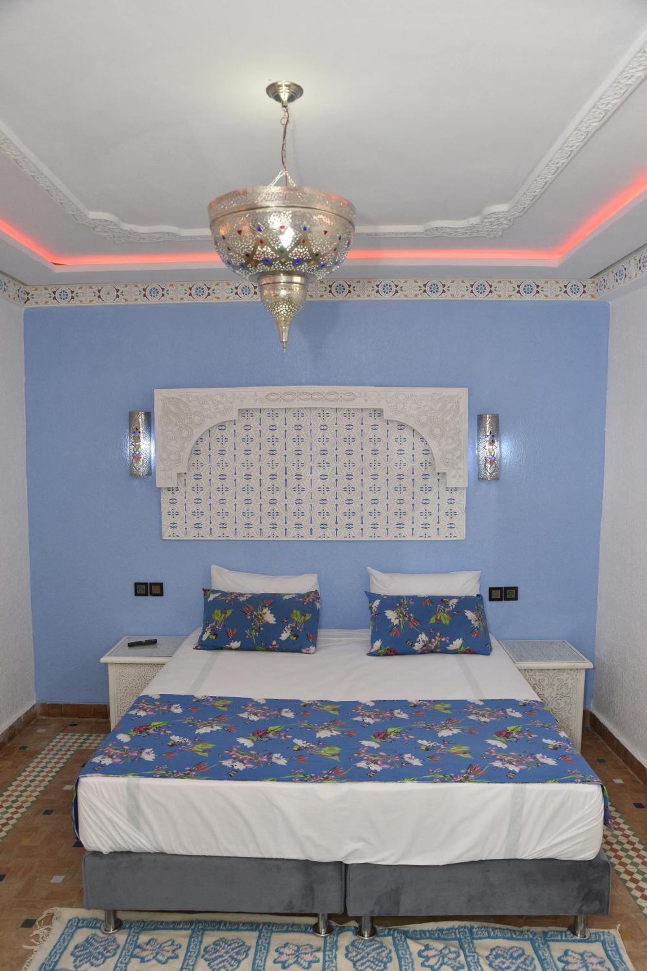 Riad Golf Stinia 2 Meknès Екстериор снимка